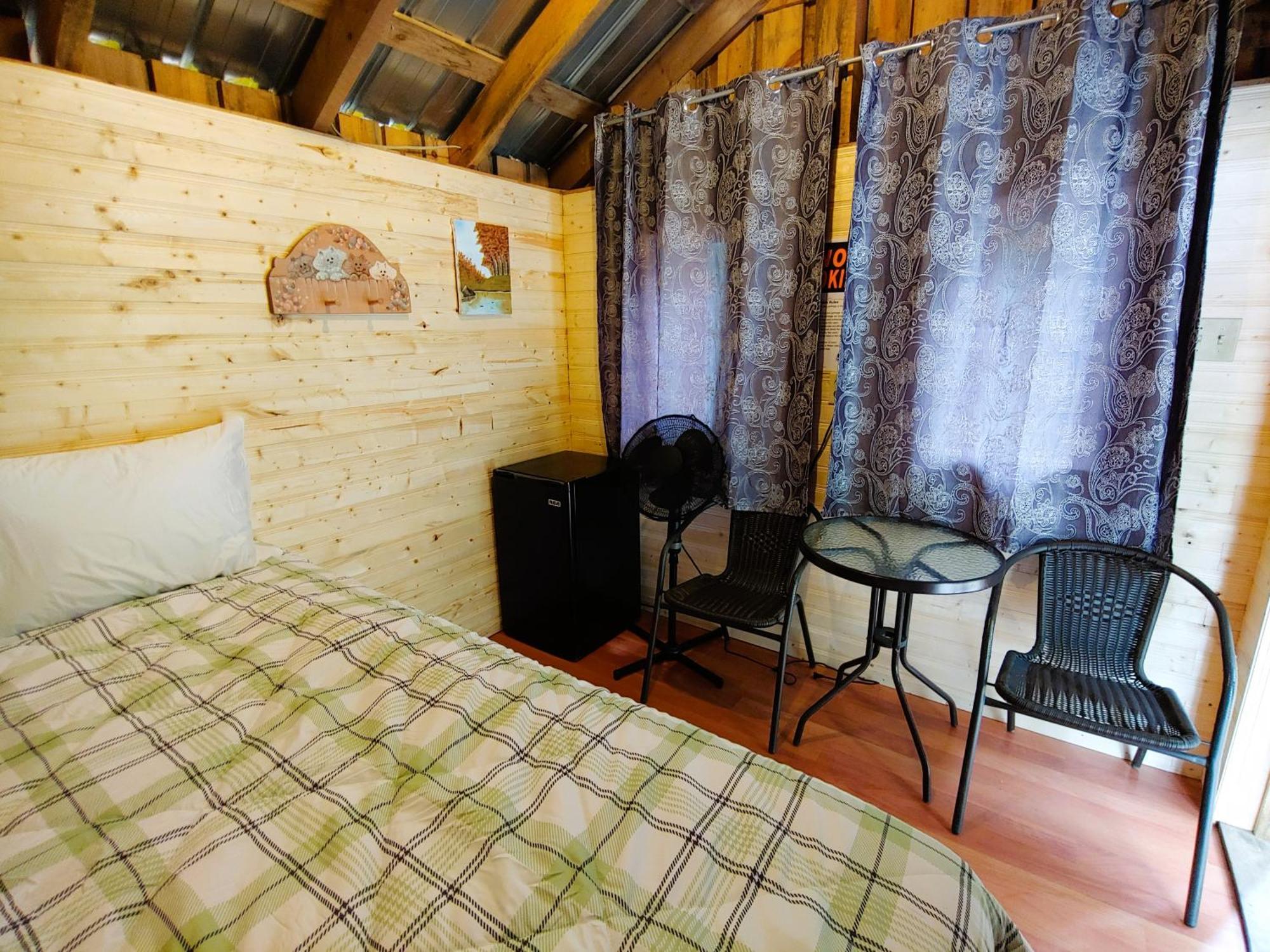 Oakhill Pines Campground Bridgewater Buitenkant foto